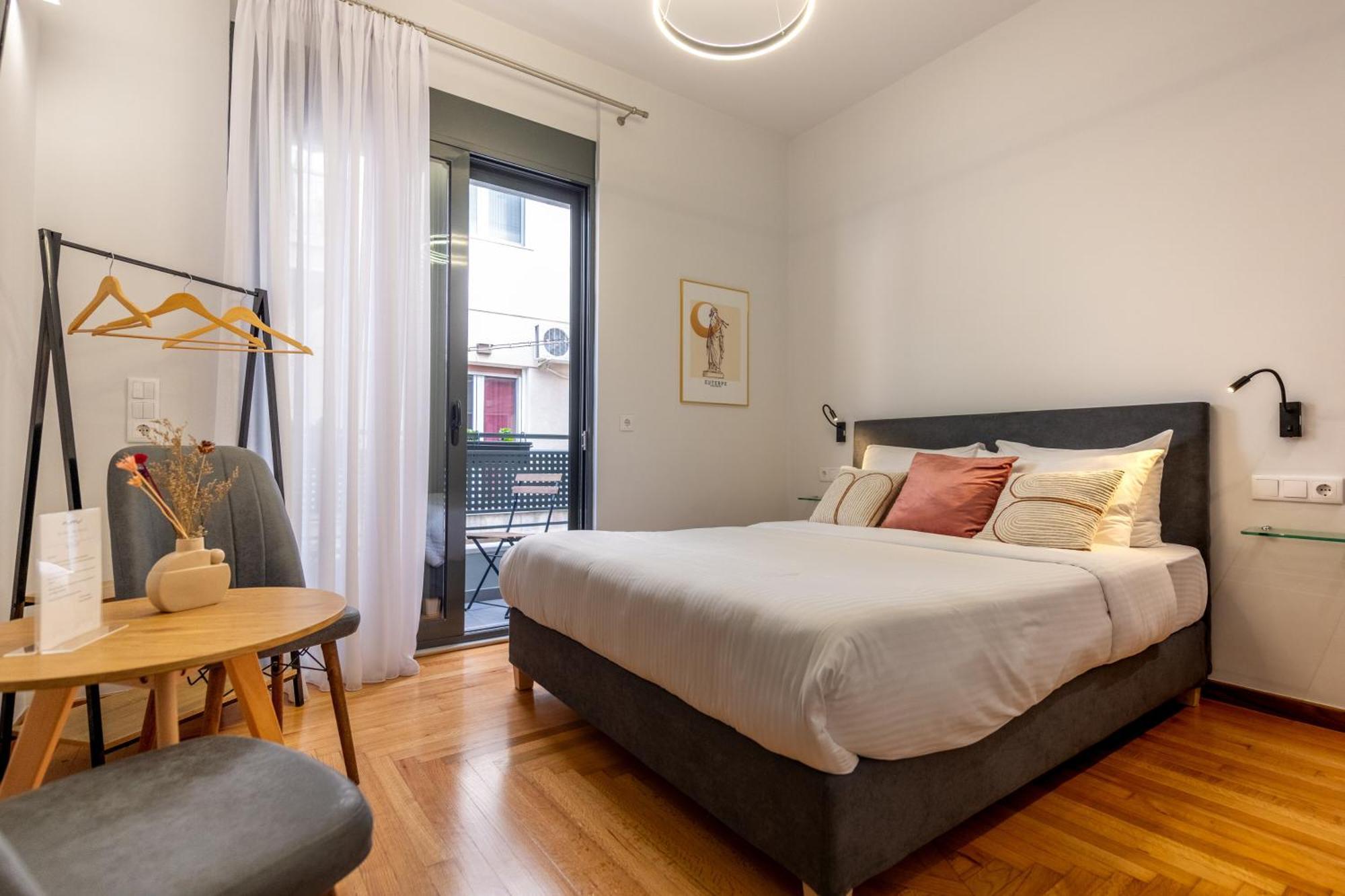 Phaedrus Living: The Nine Muses Euterpe Apartment